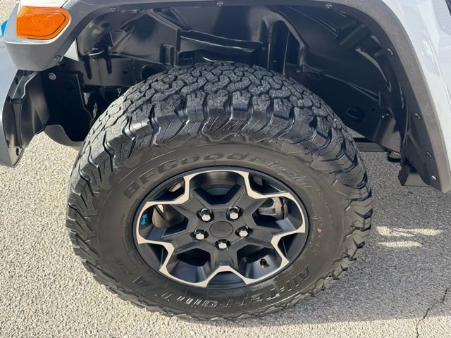 Used 2023 Jeep Wrangler Unlimited Rubicon 4xe w/ Cold Weather Group image 9