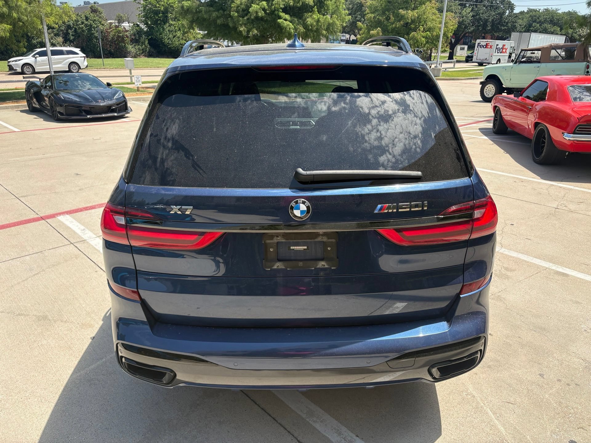 Used 2022 BMW X7 M50i w/ Dynamic Handling Package AWD/4WD image 5