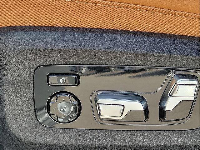 Used 2026 BMW X5 xDrive40i w/ M Sport Package AWD/4WD image 20
