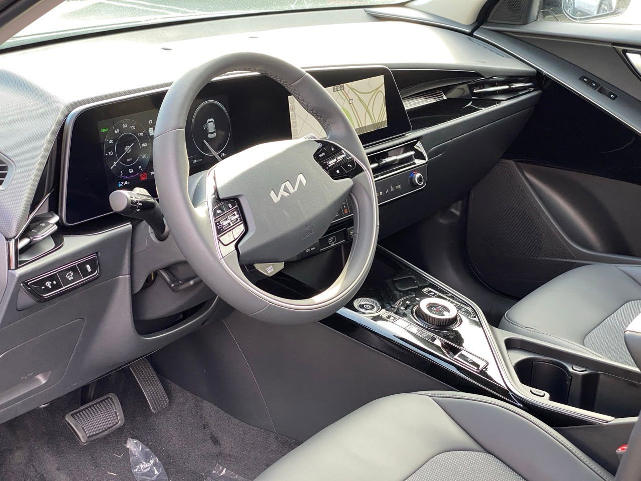 New 2025 Kia Niro Wind w/ Wind Preserve Package image 12