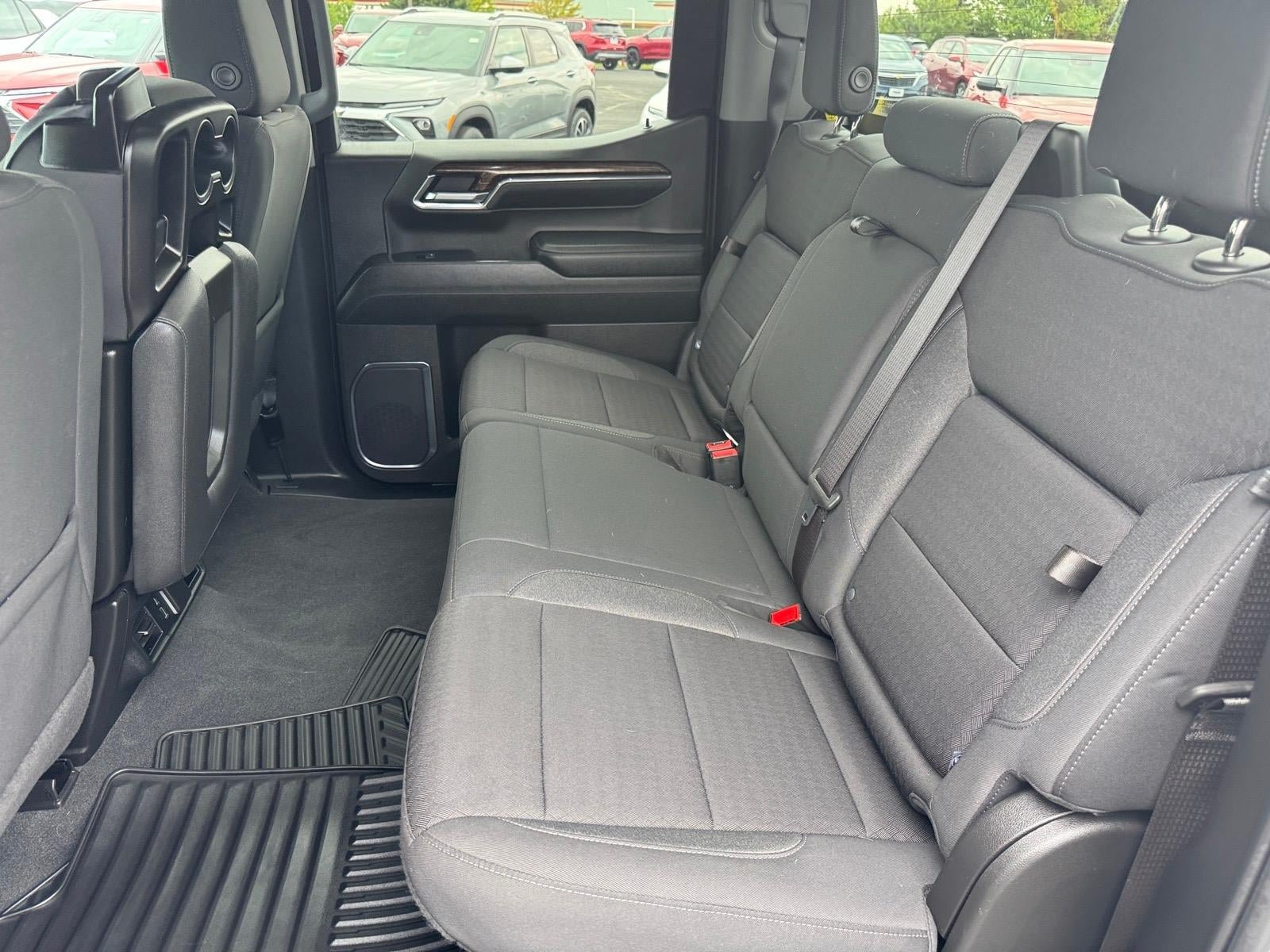 Used 2024 GMC Sierra 1500 Elevation AWD/4WD image 7