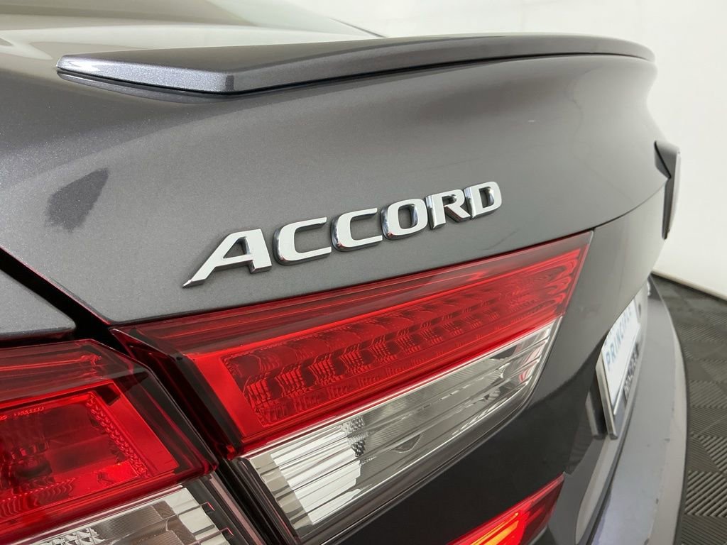 Used 2020 Honda Accord Sport image 29