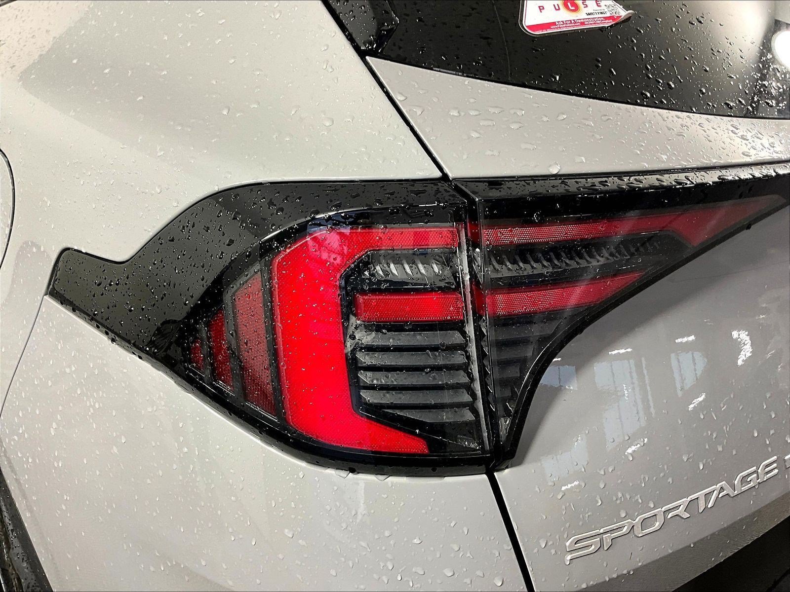 New 2027 Kia Sportage S FWD image 14
