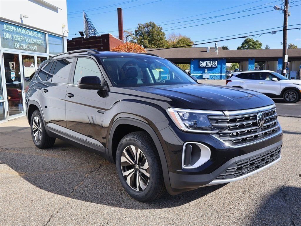 New 2026 Volkswagen Atlas SE image 7