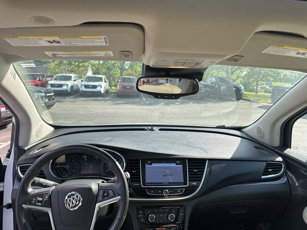 Used 2019 Buick Encore Essence w/ Experience Buick Package FWD image 12