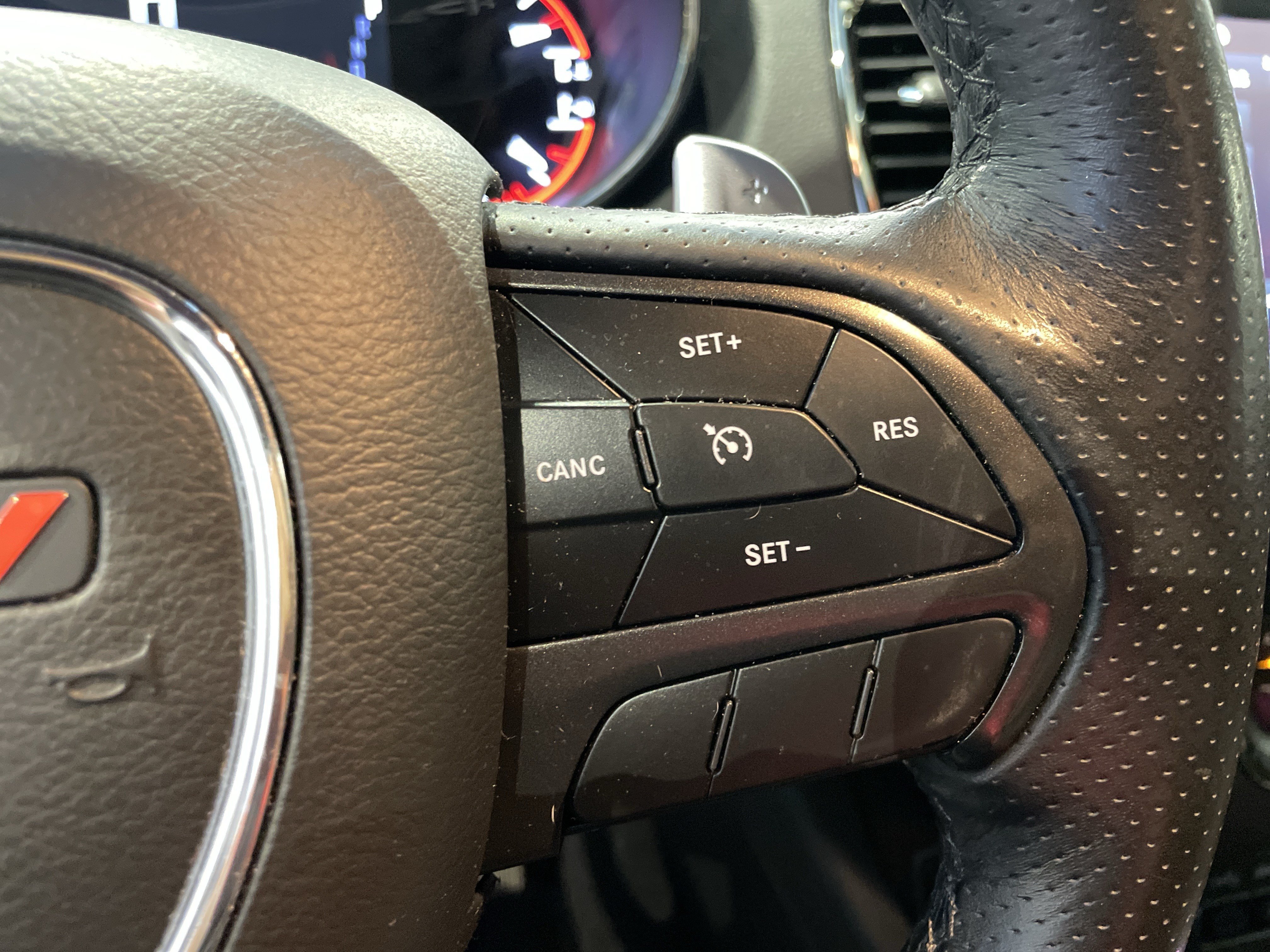Used 2020 Dodge Durango R/T w/ Blacktop Package RWD image 22