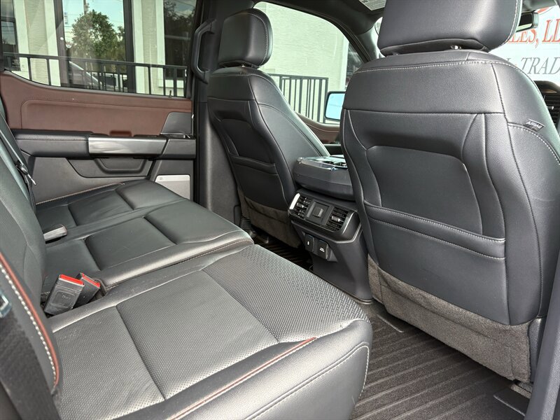 Used 2021 Ford F150 Lariat AWD/4WD image 26