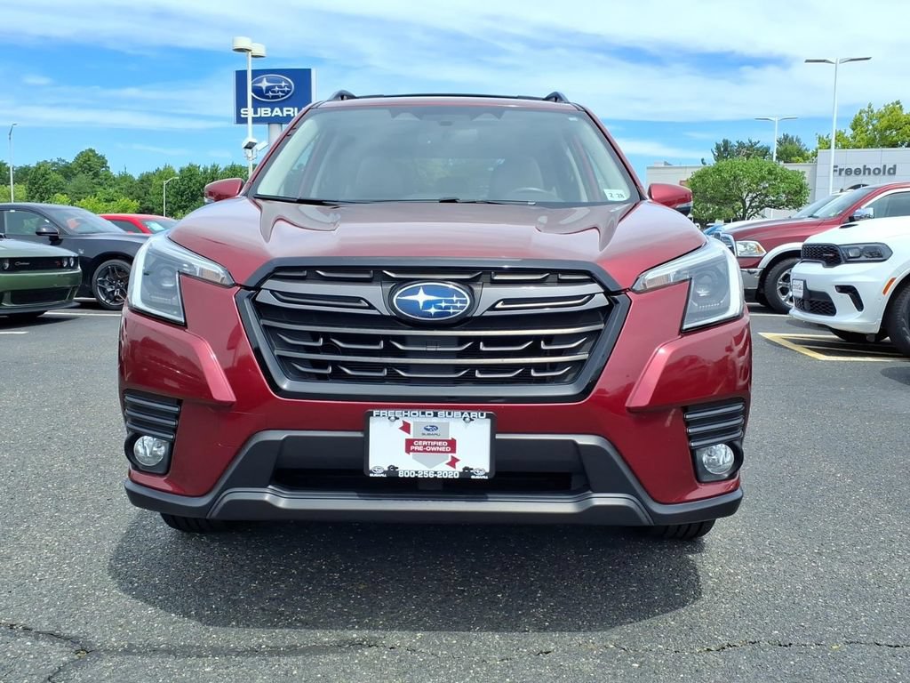 Certified 2023 Subaru Forester Limited AWD/4WD image 2
