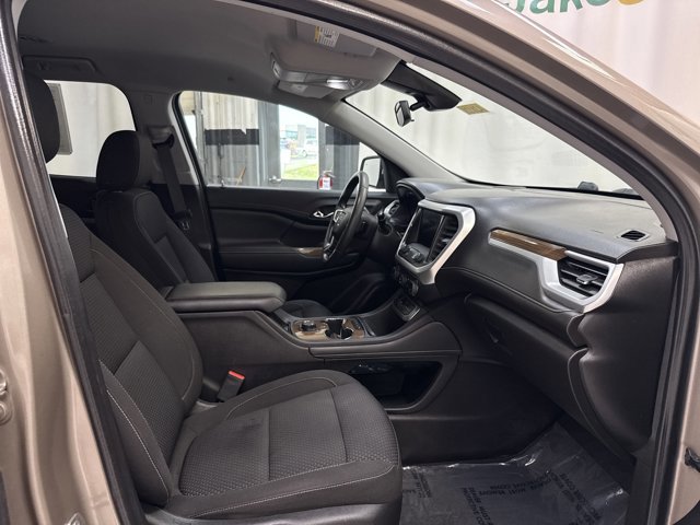 Used 2022 GMC Acadia SLE image 30
