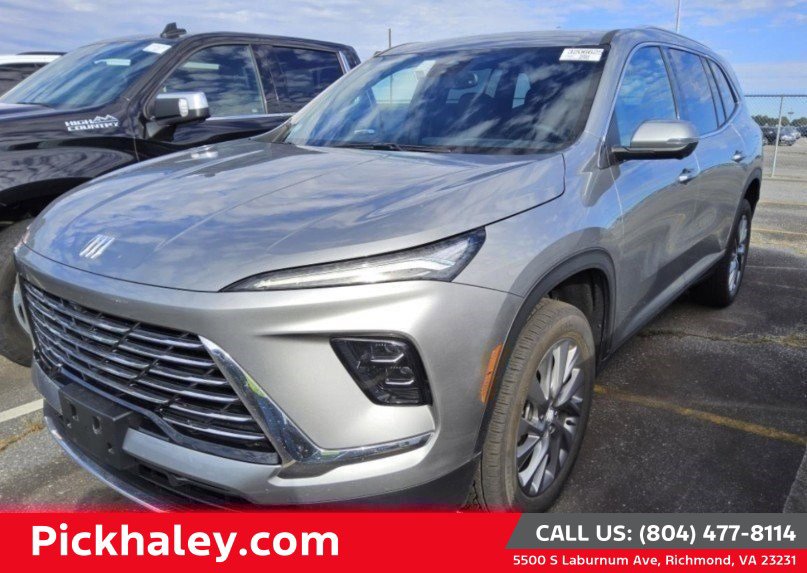 Used 2025 Buick Enclave Preferred
