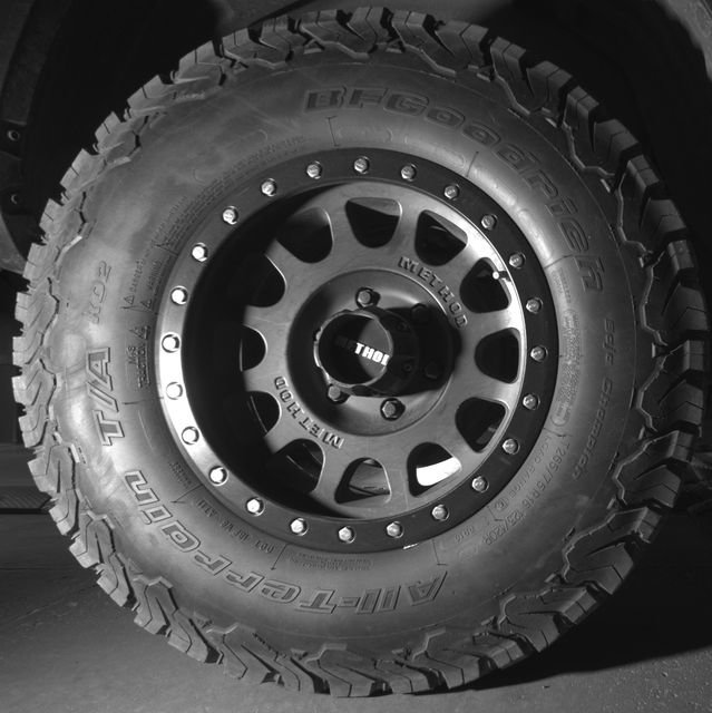 Used 2019 Toyota Tacoma TRD Sport w/ Technology Package AWD/4WD image 12