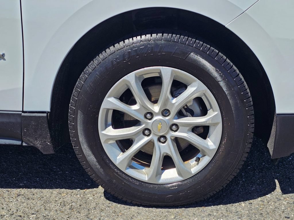 Used 2018 Chevrolet Equinox LT w/ Sun & Infotainment Package FWD image 10