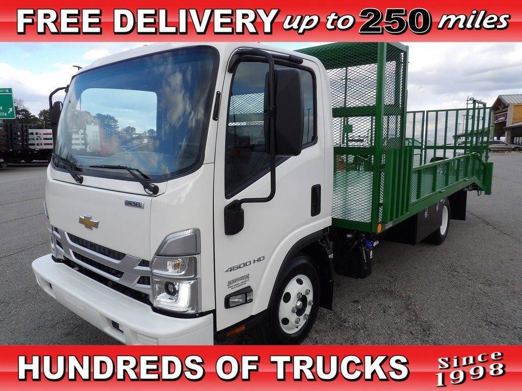 Used 2023 Chevrolet Low Cab Forward 4500HD image 1