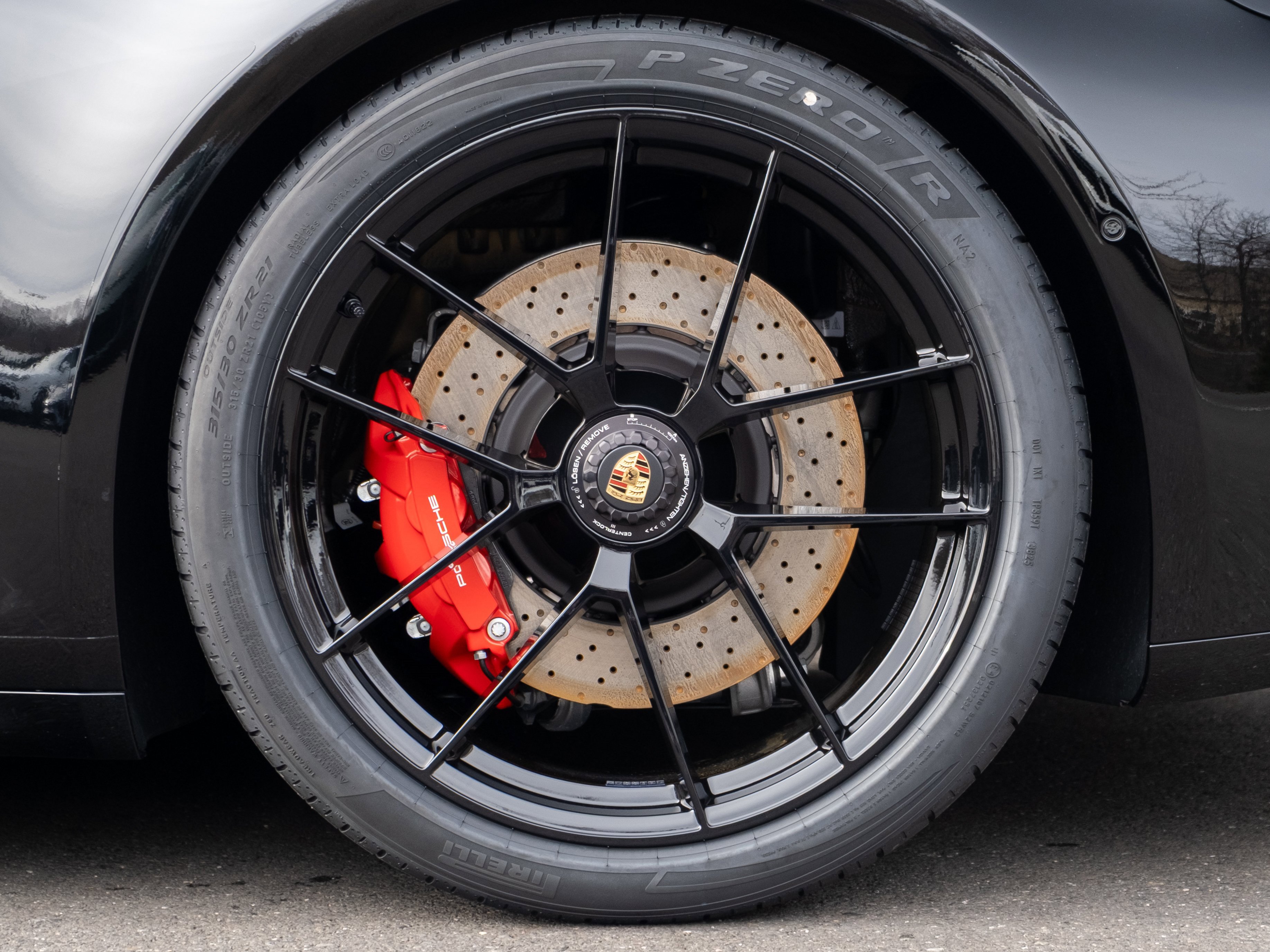 New 2026 Porsche 911 Carrera 4 GTS image 13