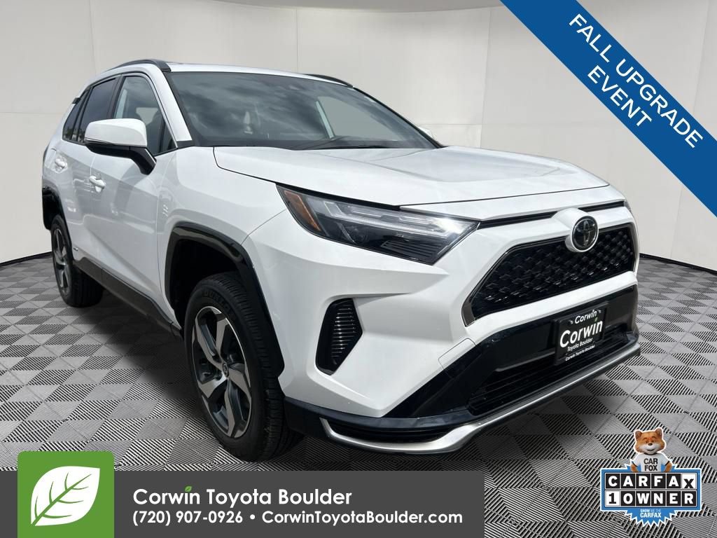 Used 2025 Toyota RAV4 SE