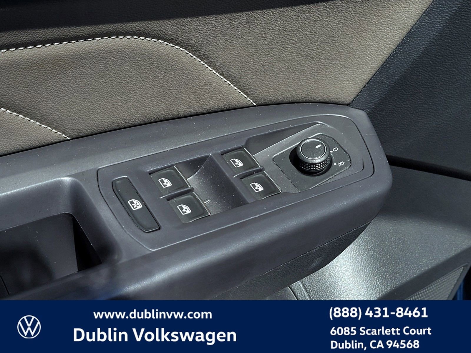 Used 2021 Volkswagen Atlas SE image 11