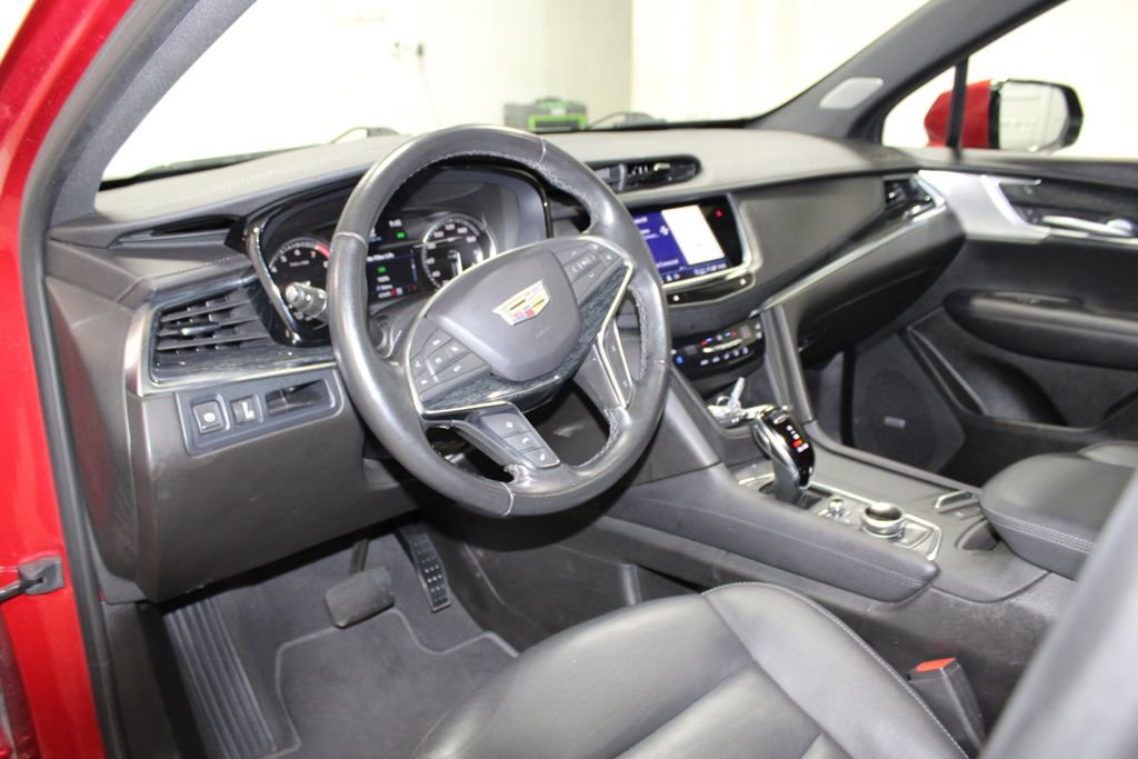 Used 2023 Cadillac XT5 Premium Luxury image 17