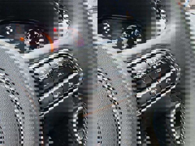 New 2025 MAZDA CX-70 Plug-In Hybrid w/ Premium Pkg image 36