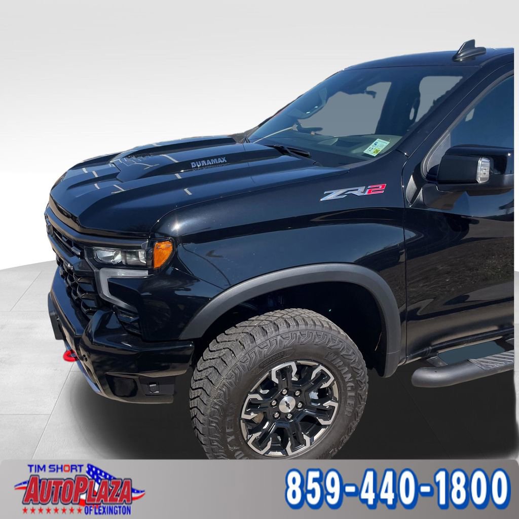 Used 2025 Chevrolet Silverado 1500 ZR2 w/ Technology Package image 4