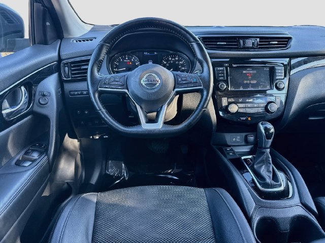 Used 2022 Nissan Rogue Sport SV w/ Technology Package AWD/4WD image 21