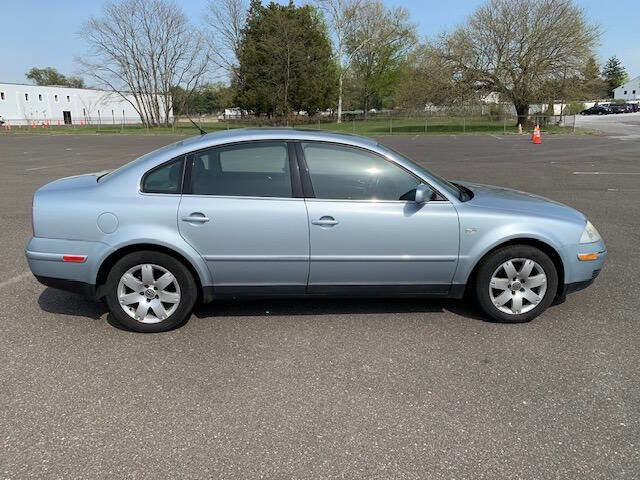 Used 2002 Volkswagen Passat GLX image 11
