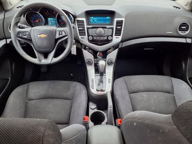 Used 2016 Chevrolet Cruze LT image 7