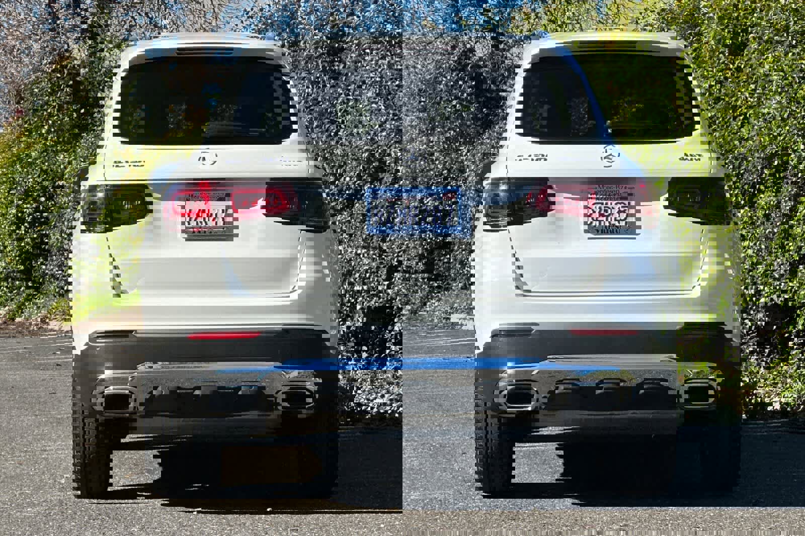 Certified 2022 Mercedes-Benz GLC 300 4MATIC image 4