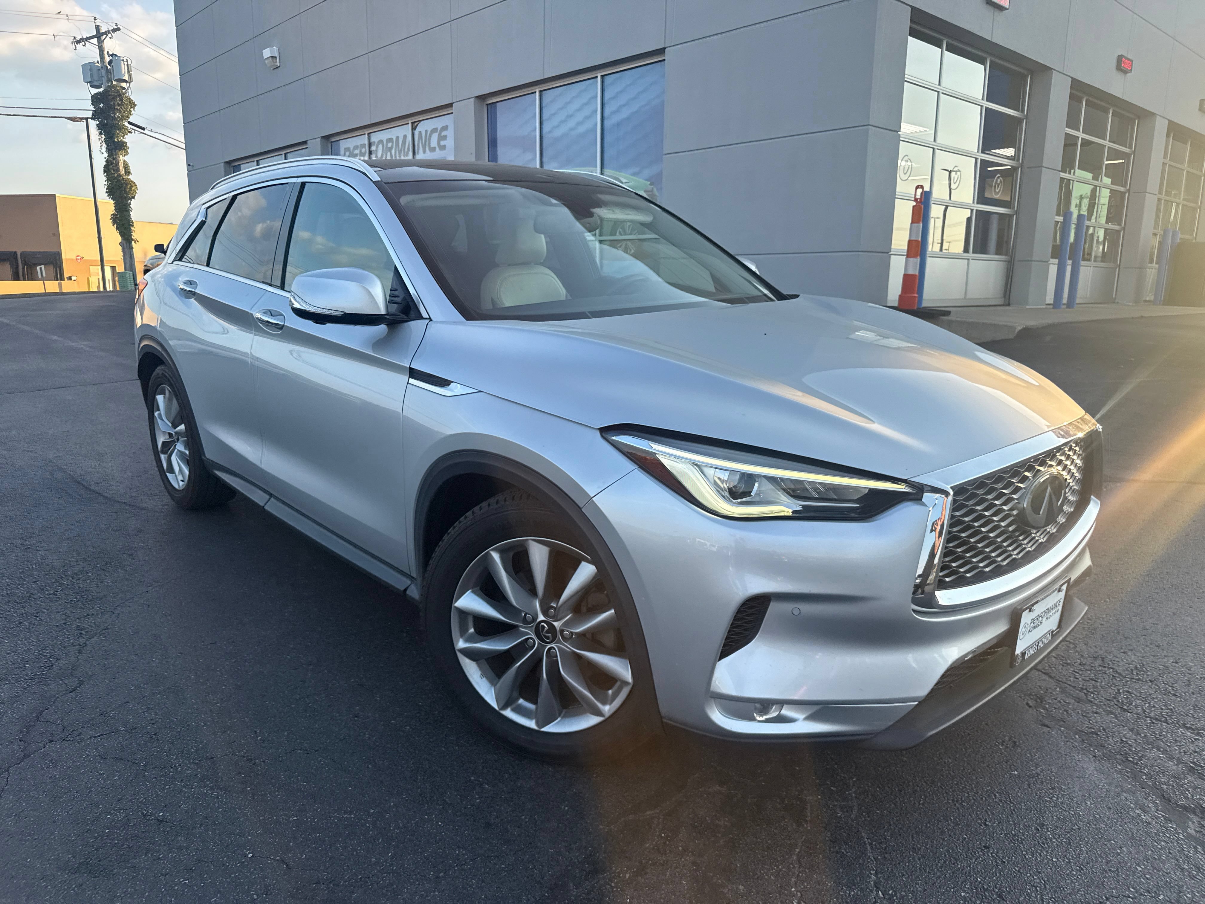 Used 2020 INFINITI QX50 Essential AWD/4WD image 24