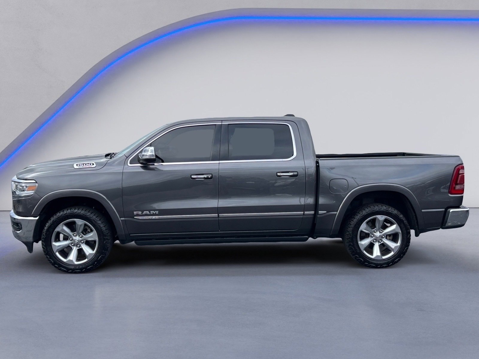 Used 2022 RAM 1500 Limited image 12