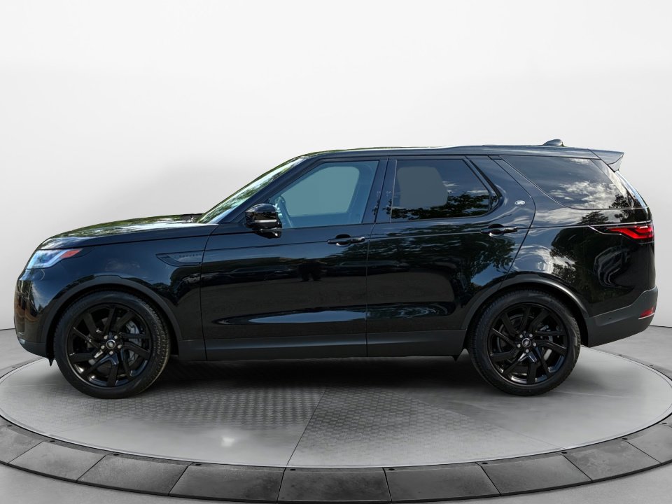 Used 2025 Land Rover Discovery S AWD/4WD image 4