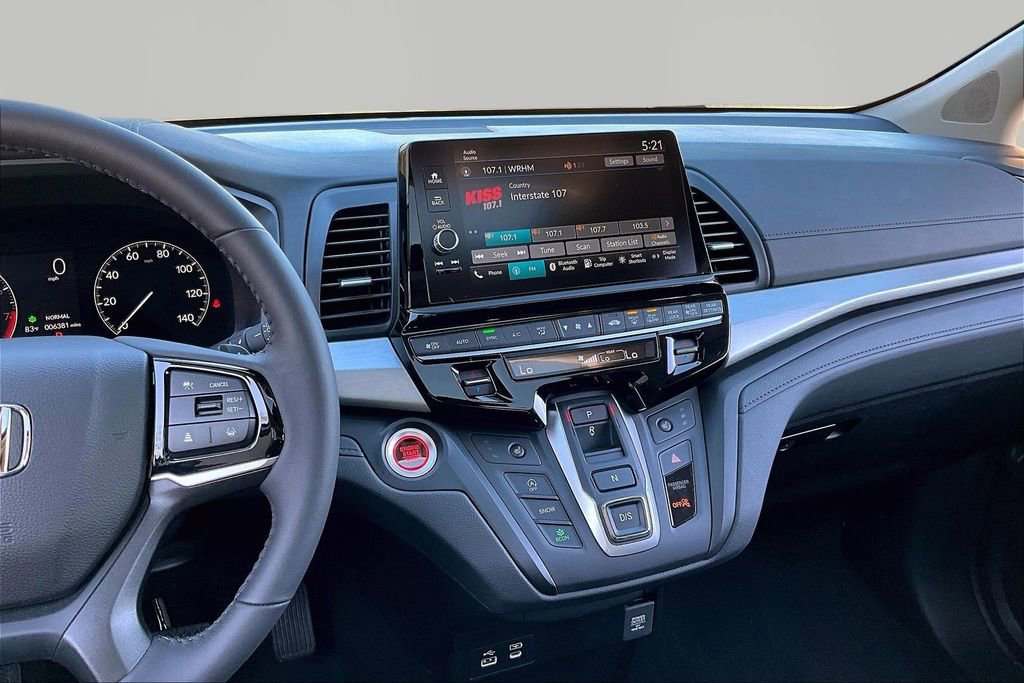 Certified 2025 Honda Odyssey EX-L image 10
