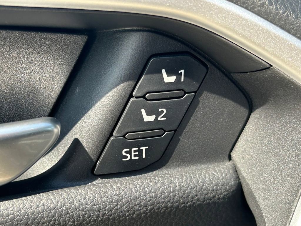 Used 2024 Toyota RAV4 XSE w/ Advanced Technology Package AWD/4WD image 25