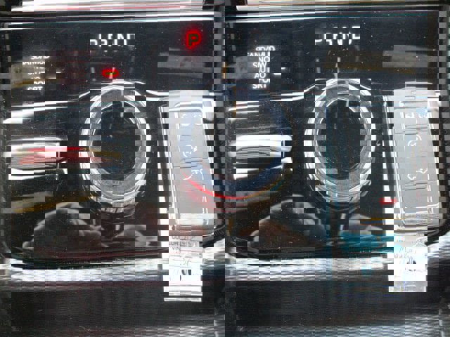 Used 2024 Jeep Grand Cherokee Limited image 16