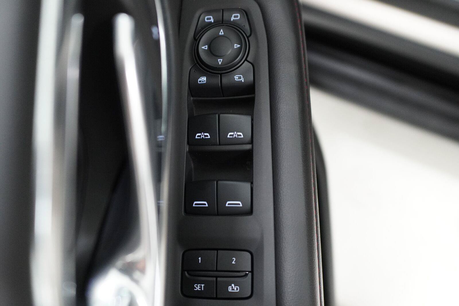 Used 2024 Chevrolet Tahoe RST w/ Luxury Package RWD image 23
