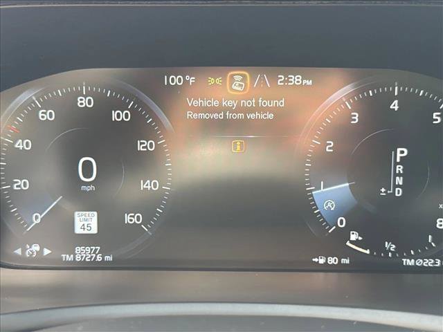 Used 2020 Volvo XC90 T6 Momentum AWD/4WD image 17