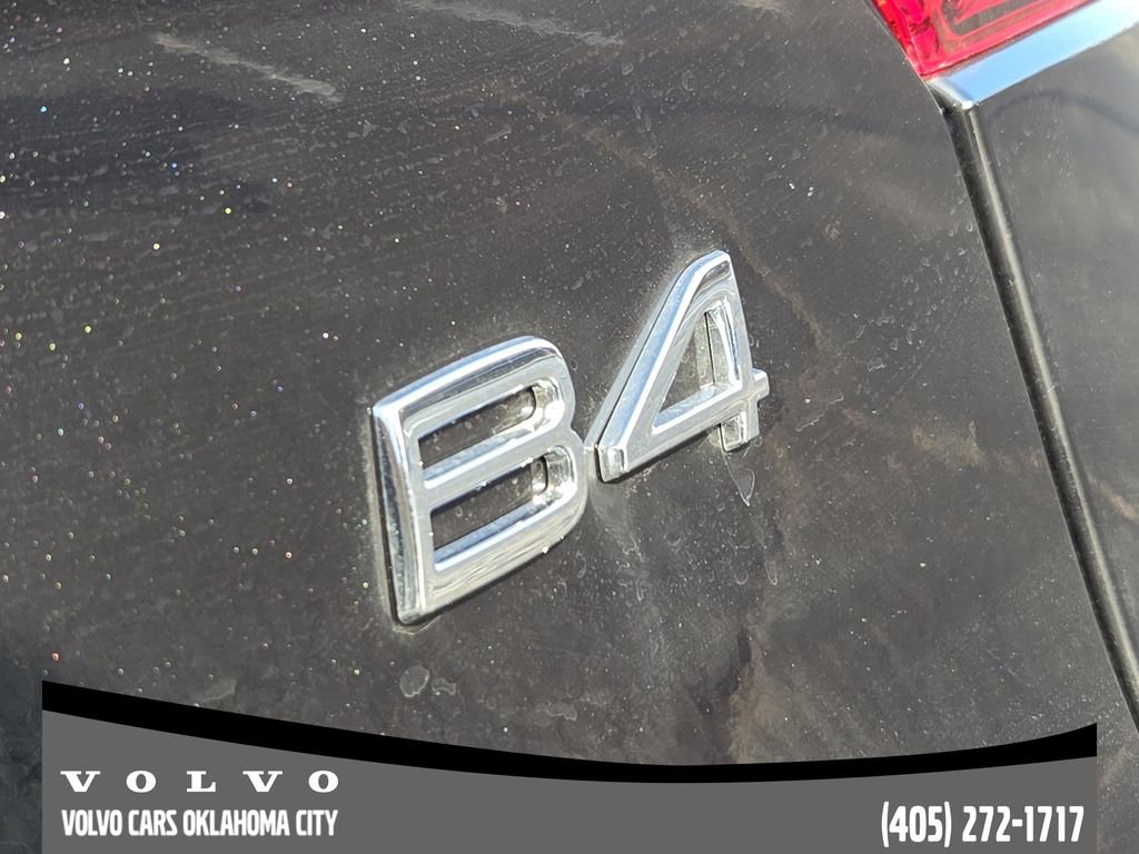 New 2026 Volvo XC40 B4 Core w/ Protection Package Premier image 9