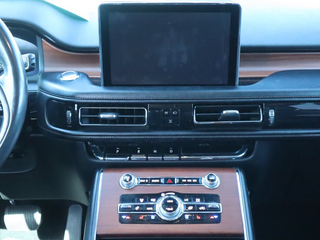 Used 2021 Lincoln Aviator Reserve w/ Equipment Group 208A RWD image 8