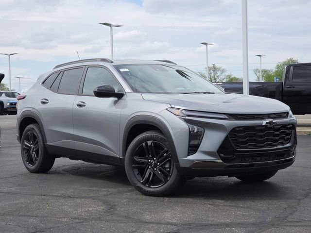 New 2026 Chevrolet Trax ACTIV w/ Sunroof Package FWD image 2