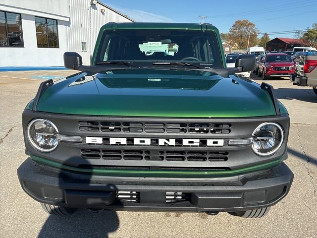New 2025 Ford Bronco 4-Door AWD/4WD image 11