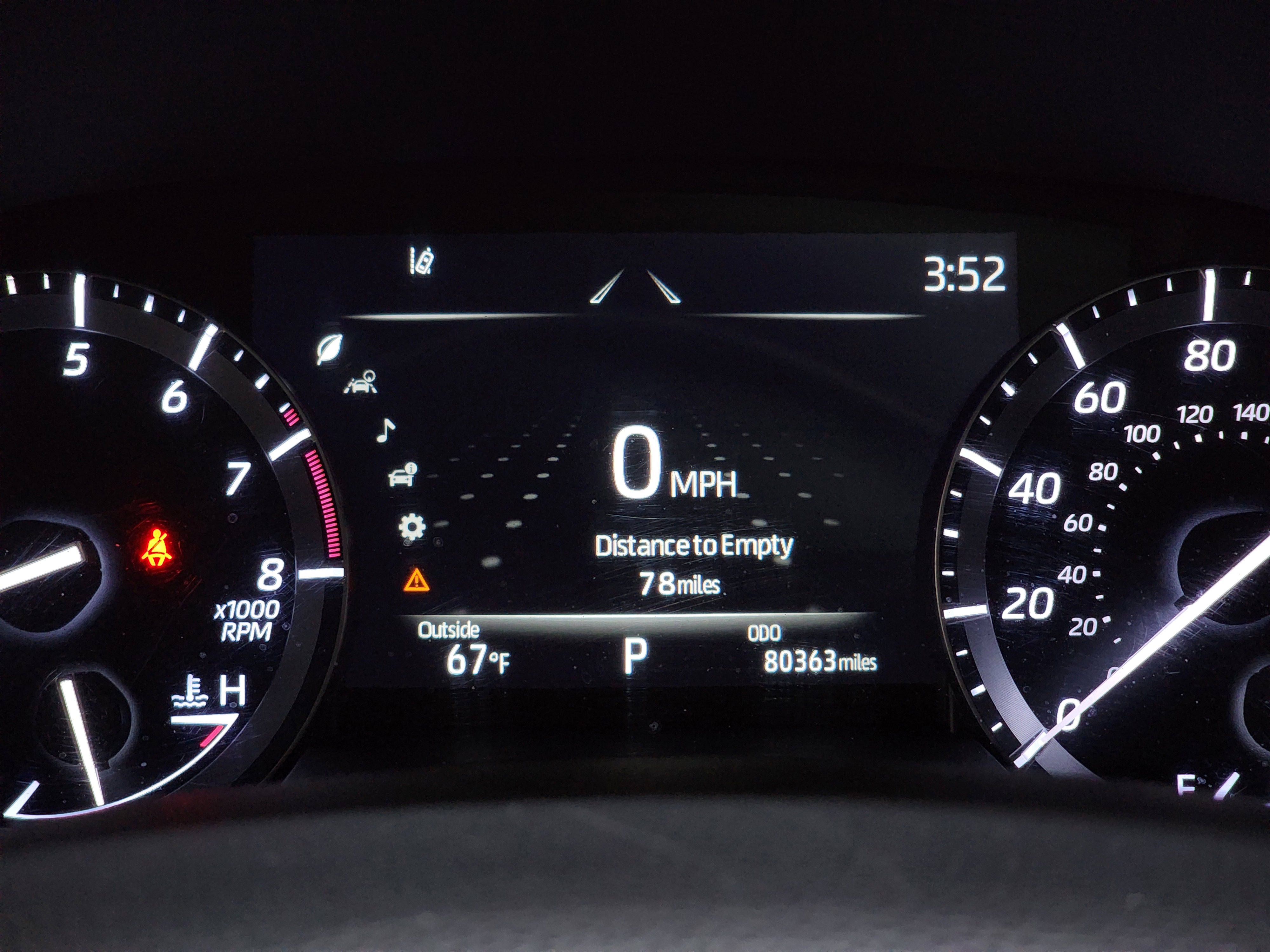 Used 2020 Toyota Highlander XLE FWD image 28