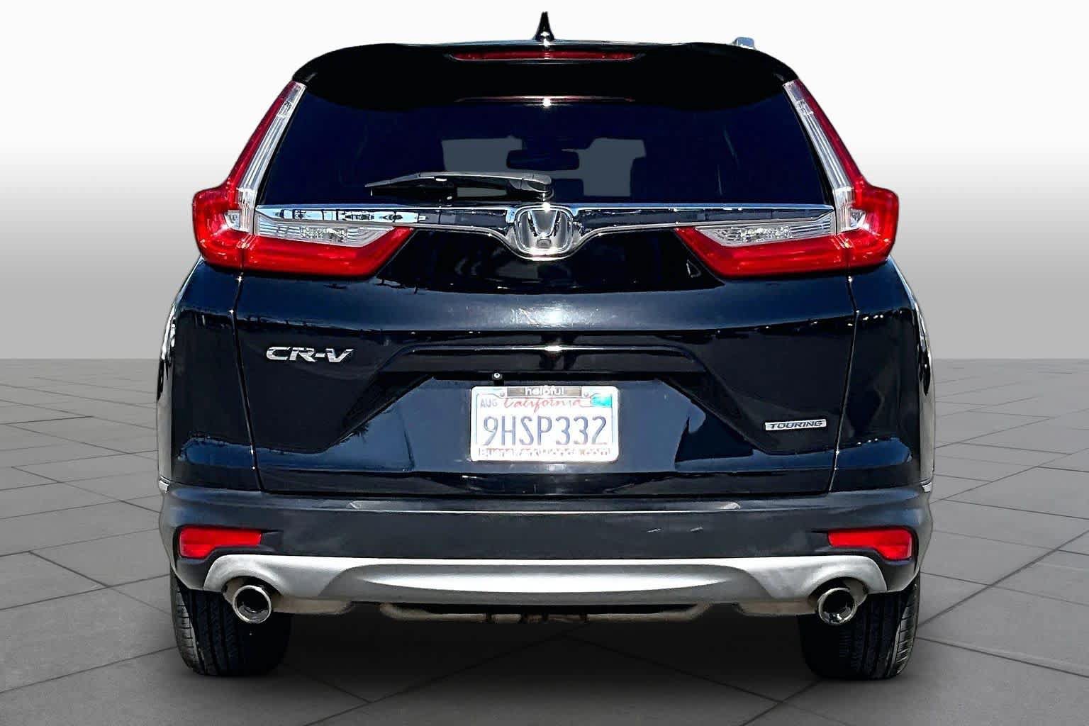 Used 2018 Honda CR-V Touring image 4