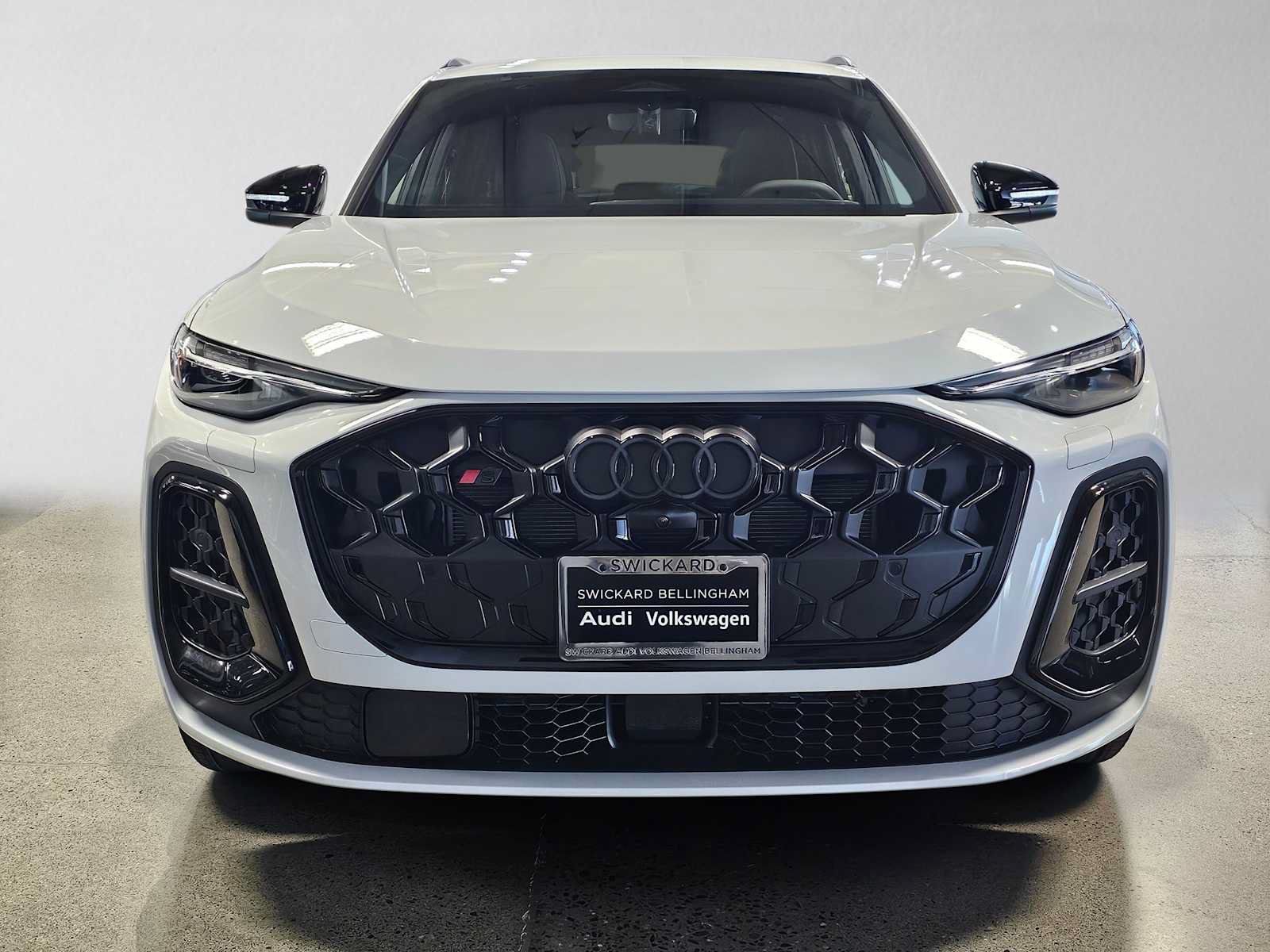 New 2026 Audi SQ5 Prestige AWD/4WD image 8