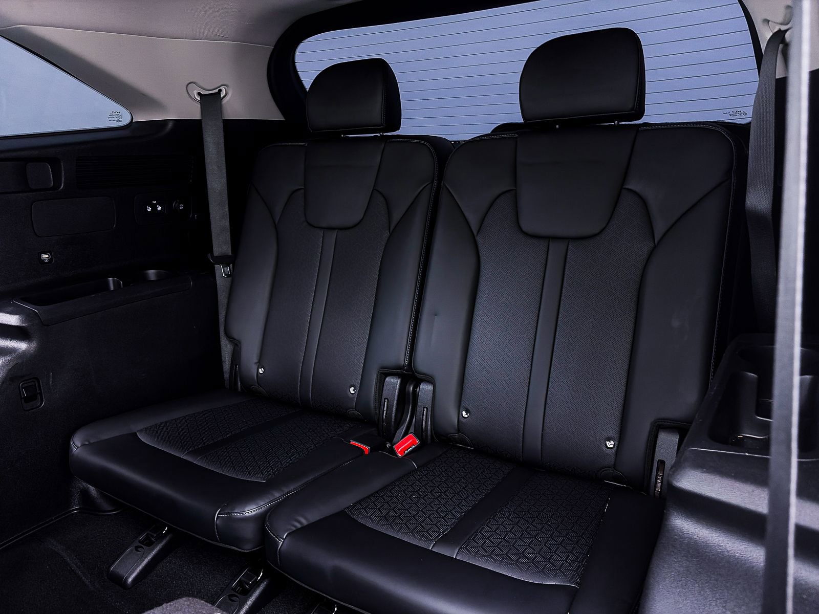 Used 2023 Kia Sorento EX image 36