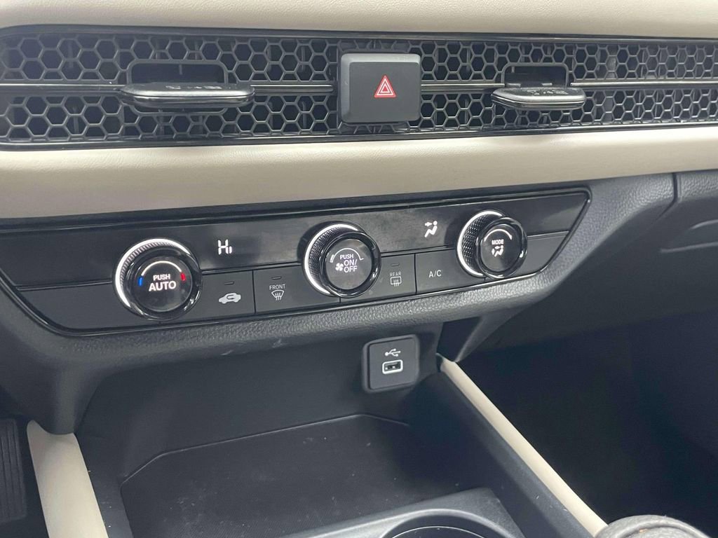 Certified 2025 Honda HR-V LX image 26