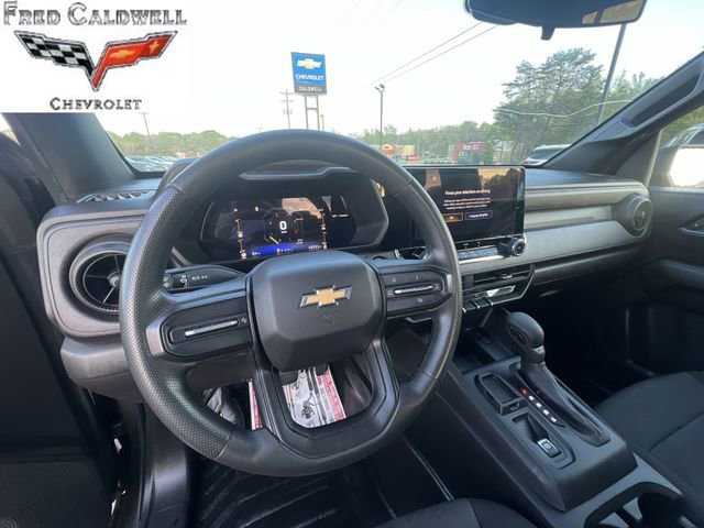 Used 2023 Chevrolet Colorado W/T image 16