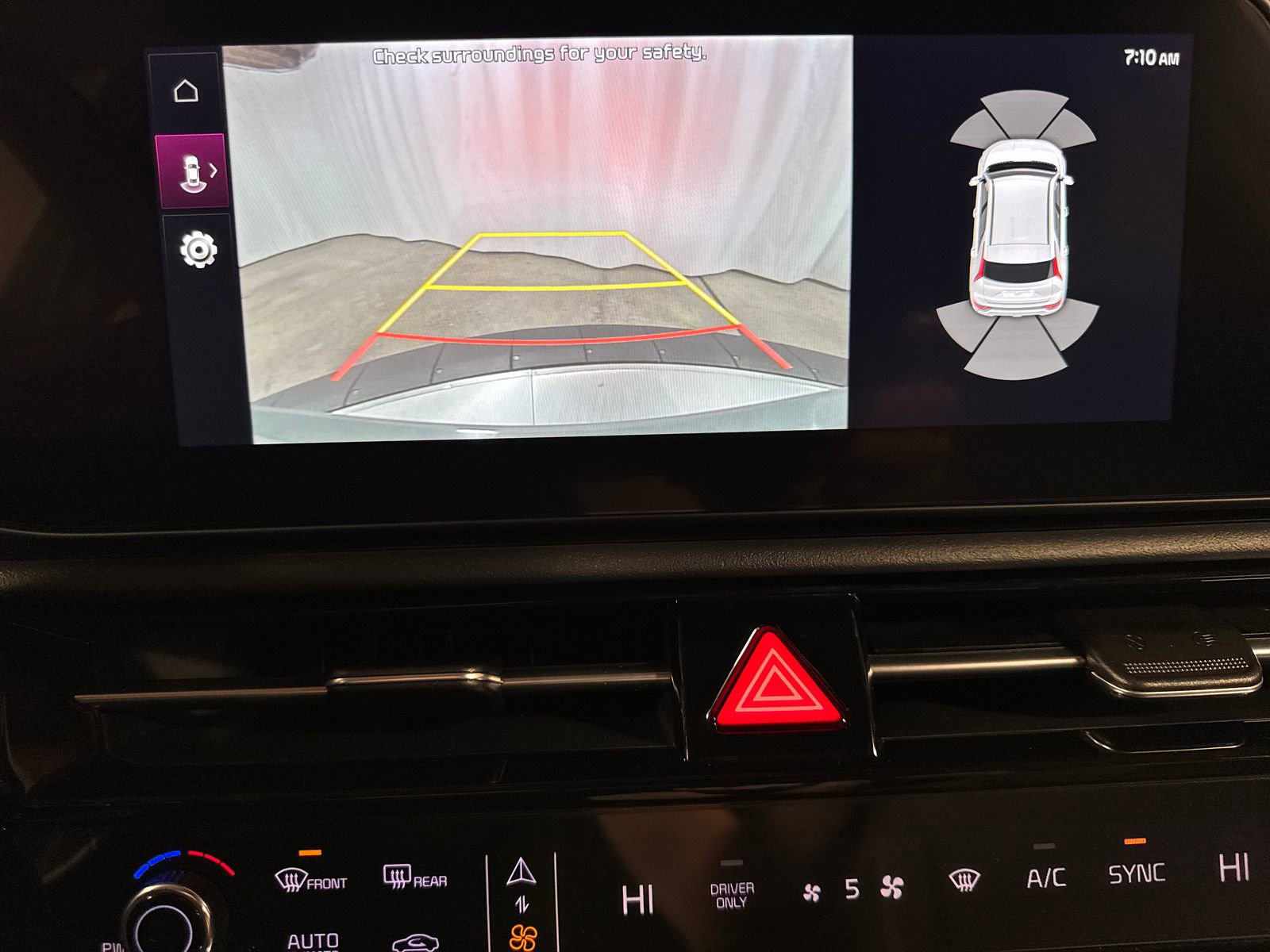 Used 2025 Kia Niro SX Touring FWD image 27