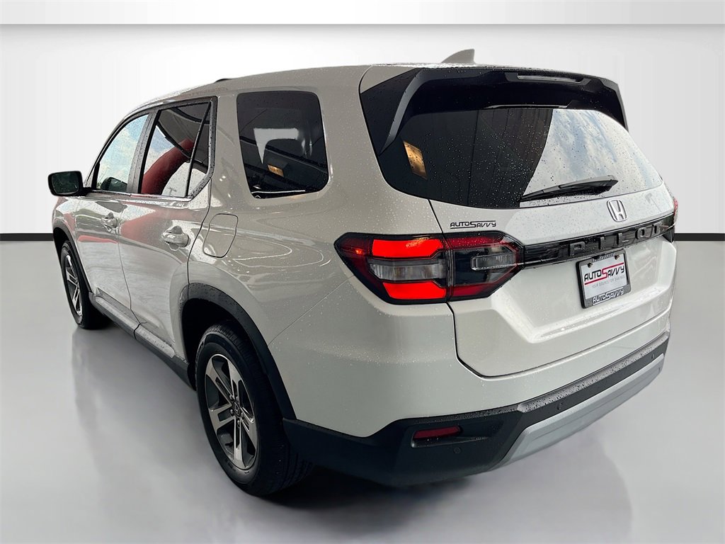 Used 2023 Honda Pilot EX-L image 5