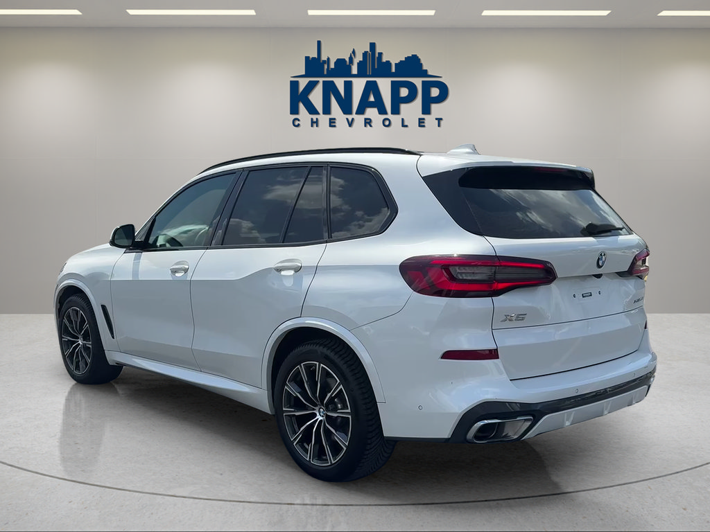 Used 2023 BMW X5 xDrive40i AWD/4WD image 3