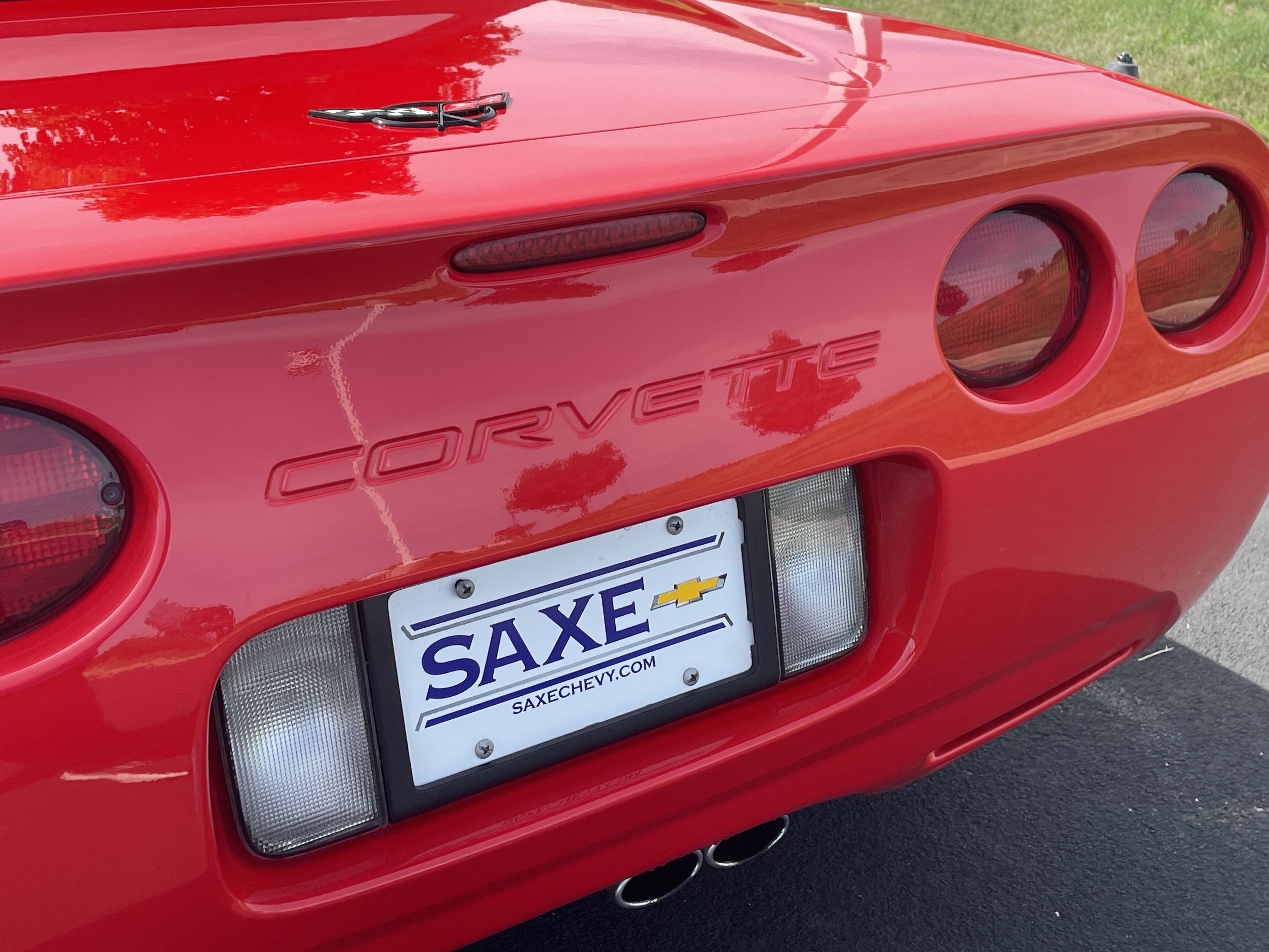 Used 2001 Chevrolet Corvette Convertible w/ Preferred Equipment Group2 RWD image 24