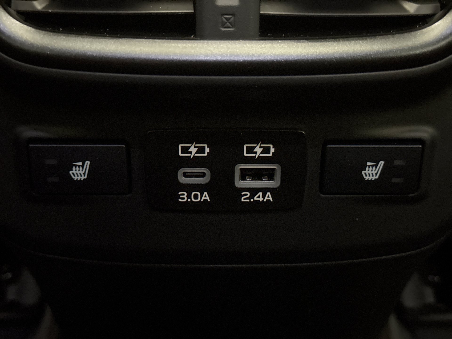 Used 2025 Subaru Outback Wilderness AWD/4WD image 21